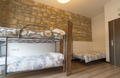 Tardajos Hostel | Albergue turístico "La Fábrica"