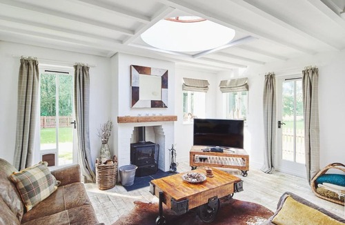 Leominster House | Albert Lodge