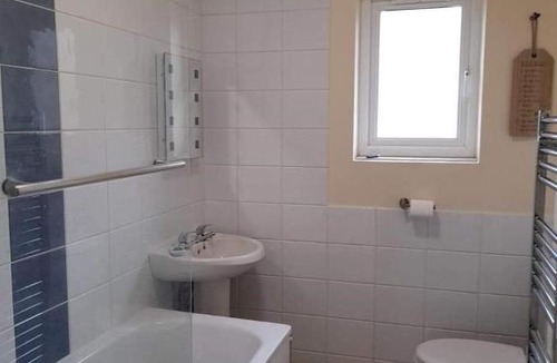 Ventnor Apartment | Albert Maisonette