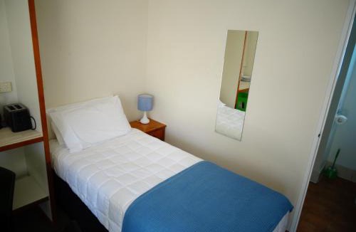 Whitianga Hotel | Albert Number 6
