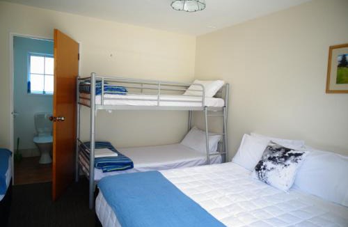 Whitianga Hotel | Albert Number 6