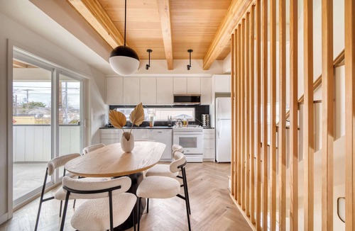 Alberta Arts District Condo | Alberta 3BR - Modern Design w/large covered deck