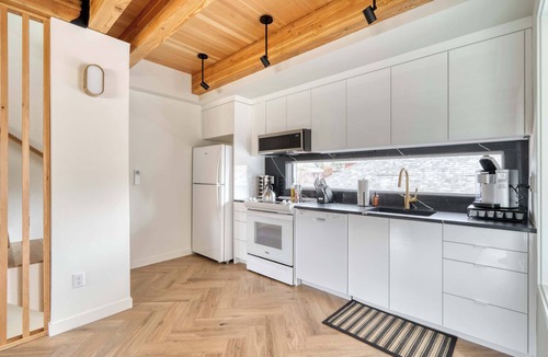 Alberta Arts District House | Alberta Arts Escape | 4BR + WalkScore 91