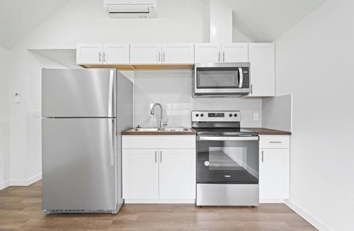 Cully House | Alberta House