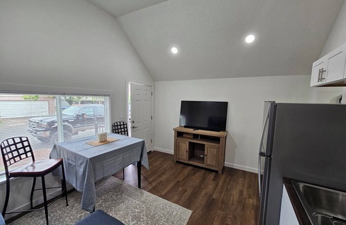 Cully House | Alberta House