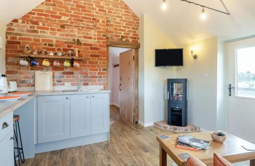 Diss House | Alberts Dairy