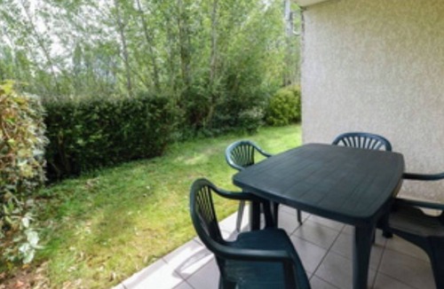 Aiguelèze Apartment | Albi Le Domaine du Green 2p4 H