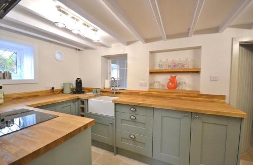 Grimston House | Albie Cottage