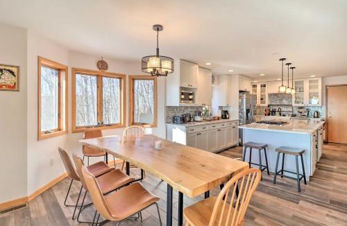 Jonas House | Albrightsville Home Deck and Panoramic Valley View!