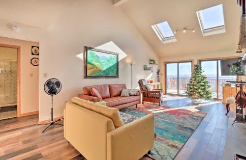 Jonas House | Albrightsville Home Deck and Panoramic Valley View!