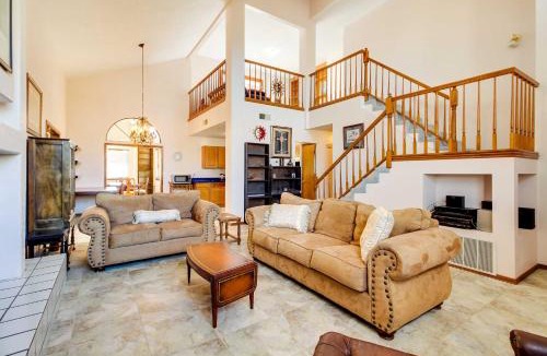 Paradise Hills Civic House | Albuquerque Home w/Spacious Yard & Fire Pit!