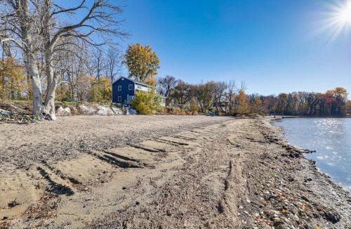 Alburg House | Alburgh Winter Escape on Lake Champlain!