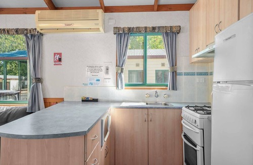 Lavington Other | Albury Holiday Park