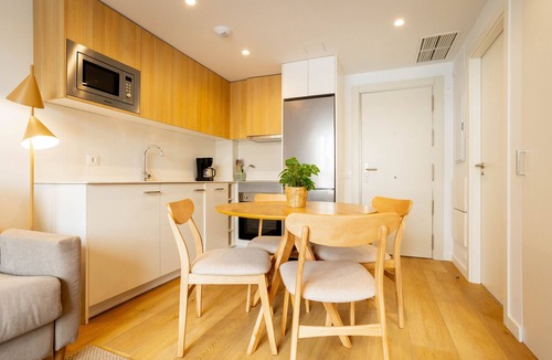 Ciudad Lineal Apartment | Alcala VI apartament in Madrid