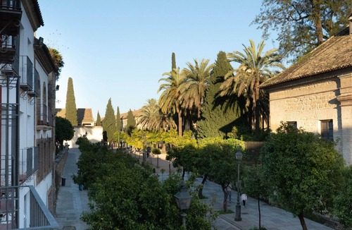 Jewish Quarter Apartment | Alcazar Historical Center III