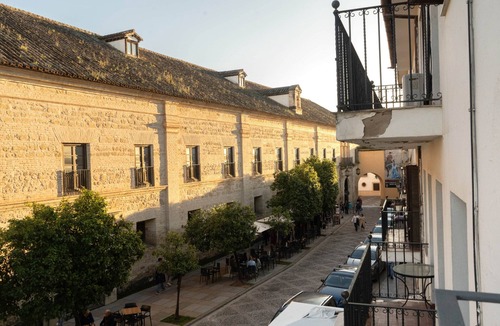 Jewish Quarter Apartment | Alcazar Historical Center III