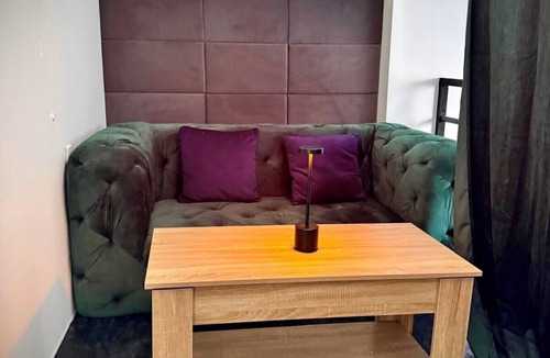Ham Bed & Breakfast | ALCOVA COSY guaranteed relaxation!