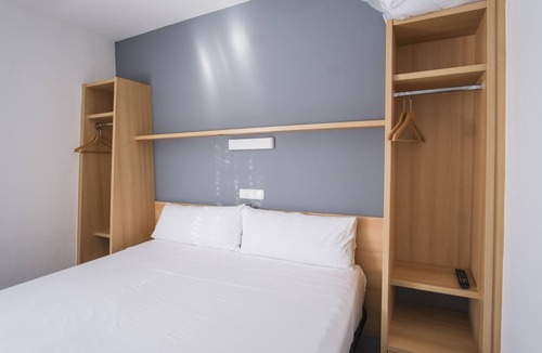 Egues Hotel | Alda Egüés Rooms