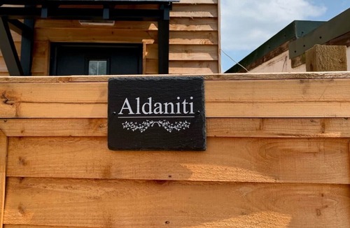 Findon Apartment | Aldaniti For up to 2 Persons