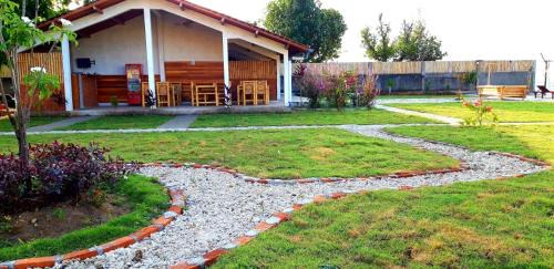 Sekotong Barat Resort | Alden Beach House