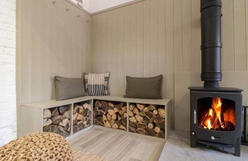 Crich House | Alder Cottage - Fold Yards