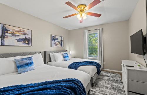 West Arlington House | Alder Stay 3BD Townhome Near AT&T Stadium FIFA
