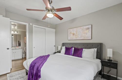 West Arlington House | Alder Stay 3BD Townhome Near AT&T Stadium FIFA