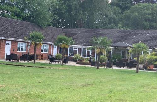 Great Ellingham Bed & Breakfast | Aldercarr Hall