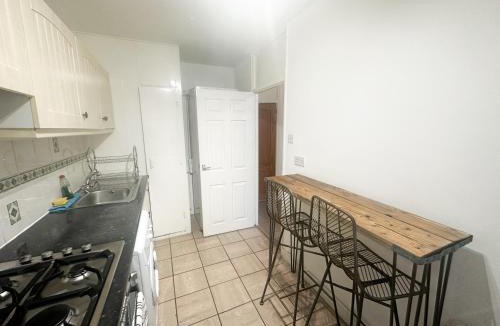 Whitechapel Apartment | Aldgate flats