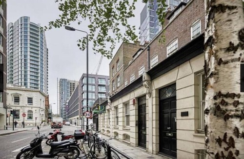 Tower Hill Apartment | Aldgate London City Charming Studio 5