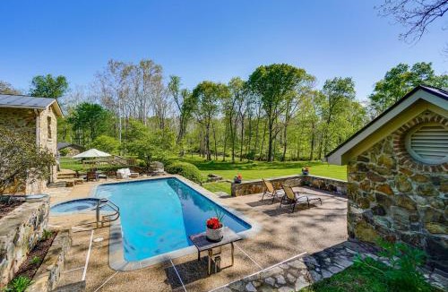 Aldie House | Aldie Home w/Private Pool: Near Wineries!