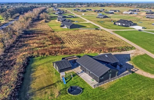 Grønhøj House | "Aldina" - 1.5km from the sea by Interhome
