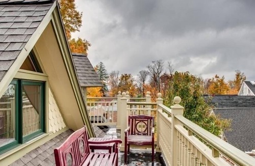 Chautauqua Condo | Aldine 4a 4 Bedroom Condo by Redawning