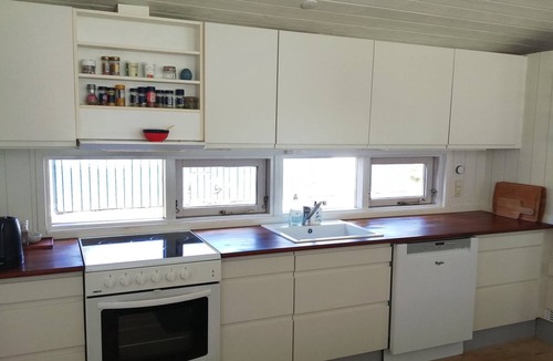 Hou House | "Aleia" - 1.6km from the sea by Interhome