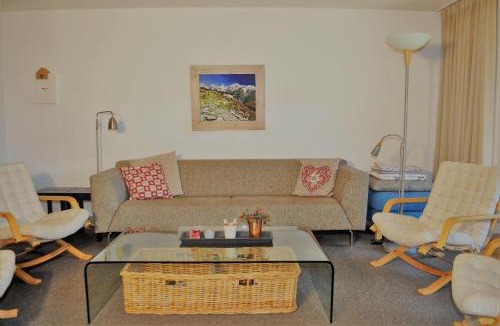 Fiesch Apartment | Aleid Sunshine