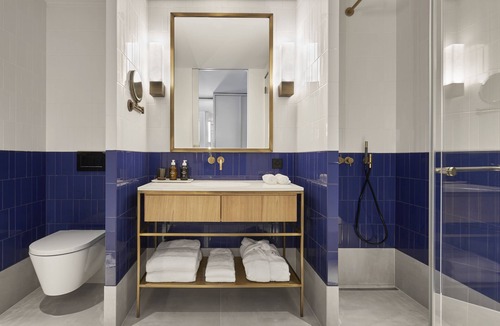 Horgen District Hotel | Alex Lake Zürich