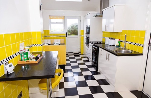 Blyth Apartment | Alexander Apartments Blyth