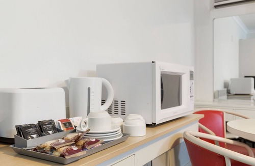 Essendon Hotel | Alexander Motor Inn & Apartments