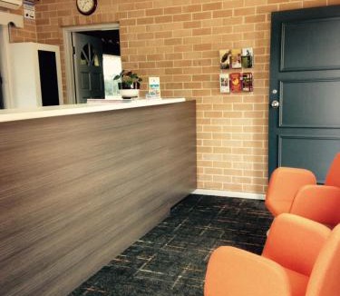 Vineyard Hotel | Alexander The Great Motel