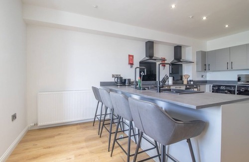 Grangemouth Apartment | Alexandra Apt - Double Room #4