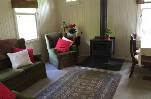 Maintongoon House | Alexandra Farmstay