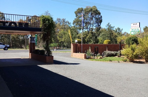 Gilgandra Hotel | Alfa Motel