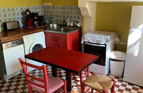 Sainpuits House | Alfred and George, The Appendix