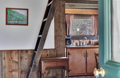 Lake Placid House | Algonquin Adirondack Cabin