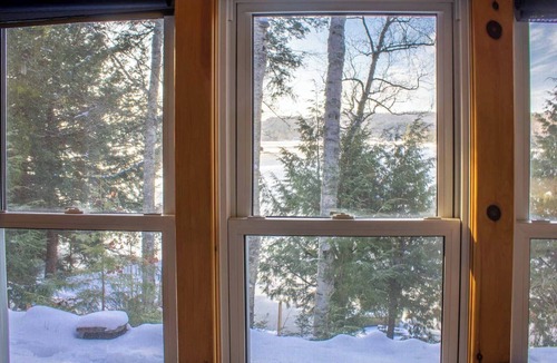 Algonquin Highlands Cottage | Algonquin Lakeside Escape