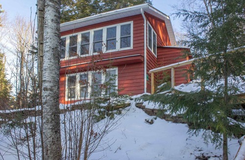 Algonquin Highlands Cottage | Algonquin Lakeside Escape