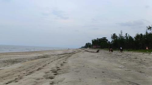 Kota Bharu House | Alhambra Beach Staycation - Bachok