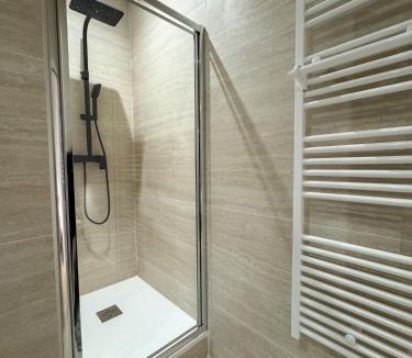 Moliere Vauban Apartment | Alhambra - Lyon Les Halles -