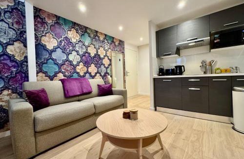 Moliere Vauban Apartment | Alhambra - Lyon Les Halles -