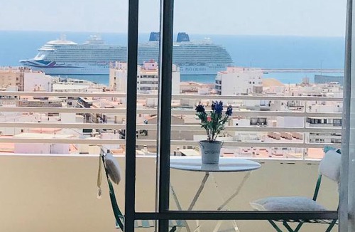 Ensanche Diputacion Apartment | Alicante View